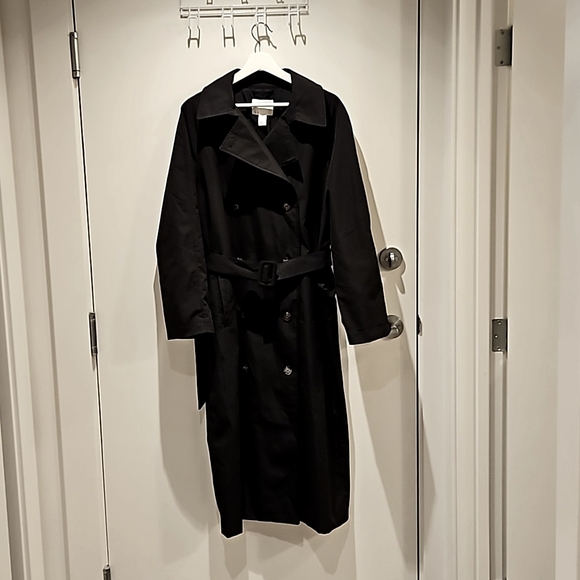 Black Oversized Trenchcoat - S - Picture 3 of 9